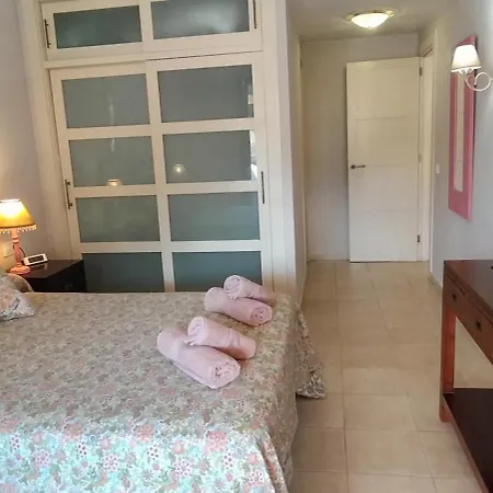 Spacious 2 Beds Appt With Pool In A Large Complex 푸에르토 데 산티아고
