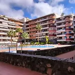 Spacious 2 Beds Appt With Pool In A Large Complex *