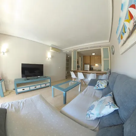 Lejlighed Spacious 2 Beds Appt With Pool In A Large Complex