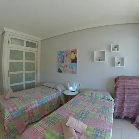 Apartament Spacious 2 Beds Appt With Pool In A Large Complex